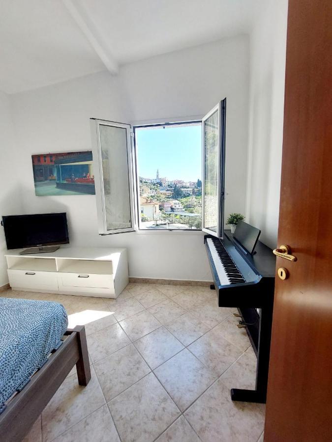 Rebecca Holidays Apartment
