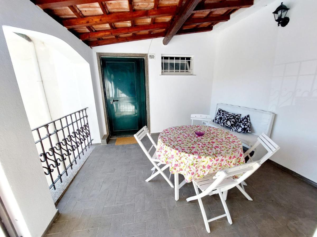 Rebecca Holidays * Moneglia